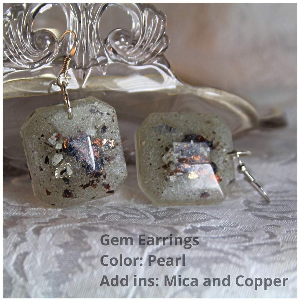 Resin Gem Shaped Pendant with Cremains